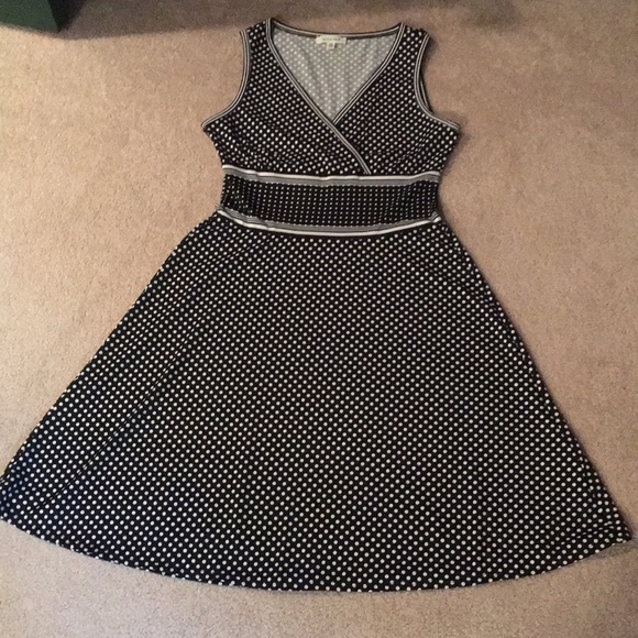 Max Studio XS fit and flare dress - Picture 14 of 16